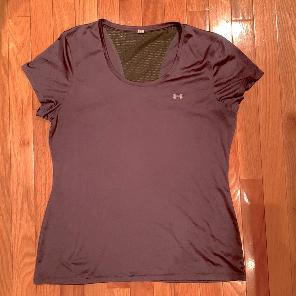 COPY - Women’s XL Under Armour UA Flyweight t shirt dark grey